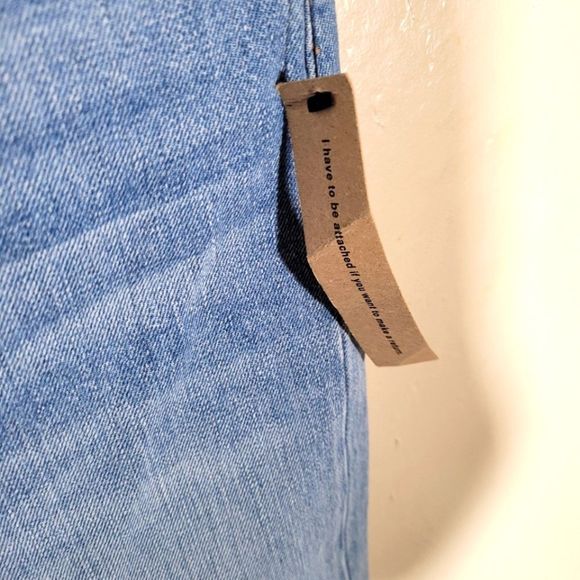 Reformation Cynthia High Relaxed - Picture 8 of 10